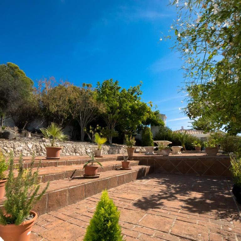 Private Heated Pool, Jacuzzi & 1225m2 garden in Villa Cipreses - Villa de 3 dormitorios - 67
