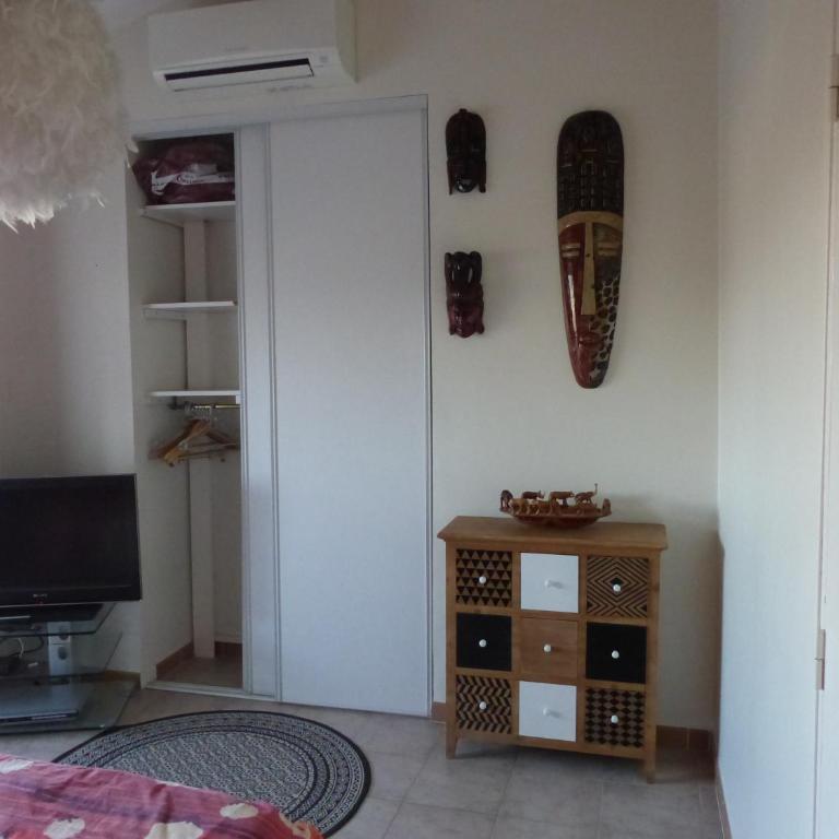 logement zen sur la colline aux mimosas - Appartement 1 Chambre - 11