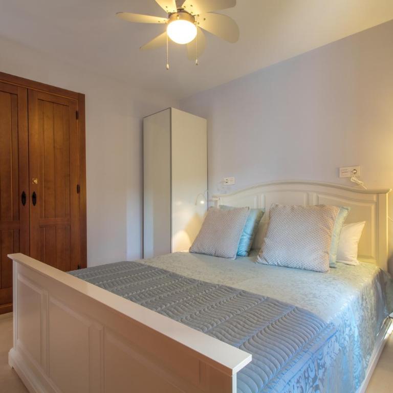 Quiet house in village center with mountains views - Casa - 25