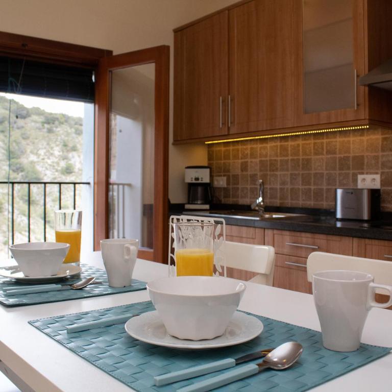 Quiet house in village center with mountains views - Casa - 18