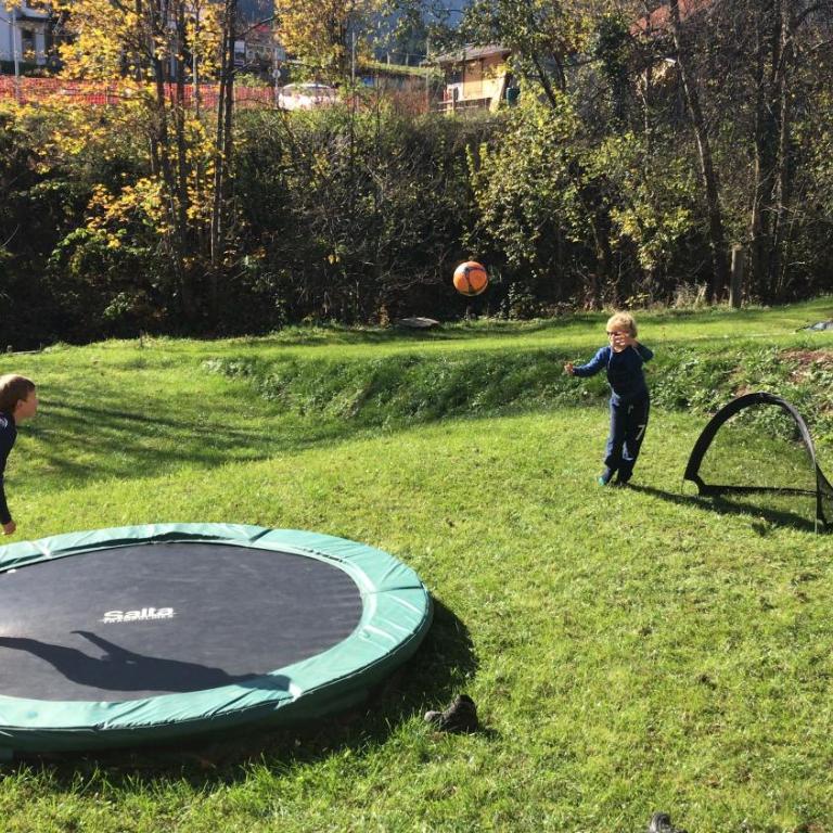 Berghaus Christel - bij skilift - grote tuin met bergbeek - Ferienhaus mit 3 Schlafzimmern - 57
