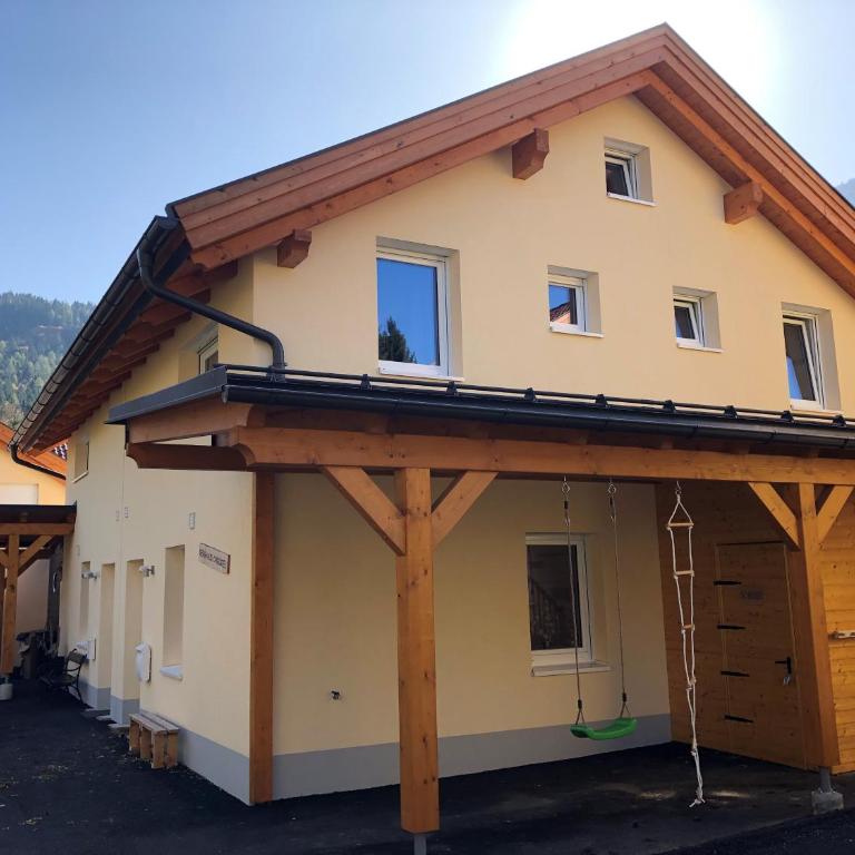 Berghaus Christel - bij skilift - grote tuin met bergbeek - Ferienhaus mit 3 Schlafzimmern - 11