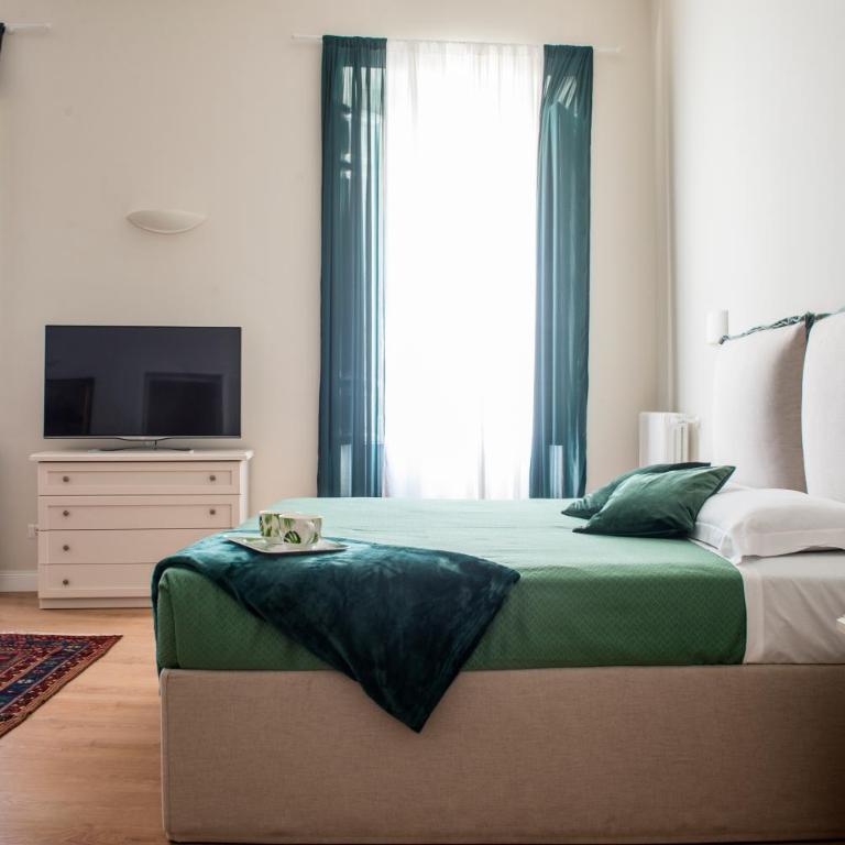SWEET DREAM CAVOUR - Appartamento Deluxe con 4 Camere da Letto - 20
