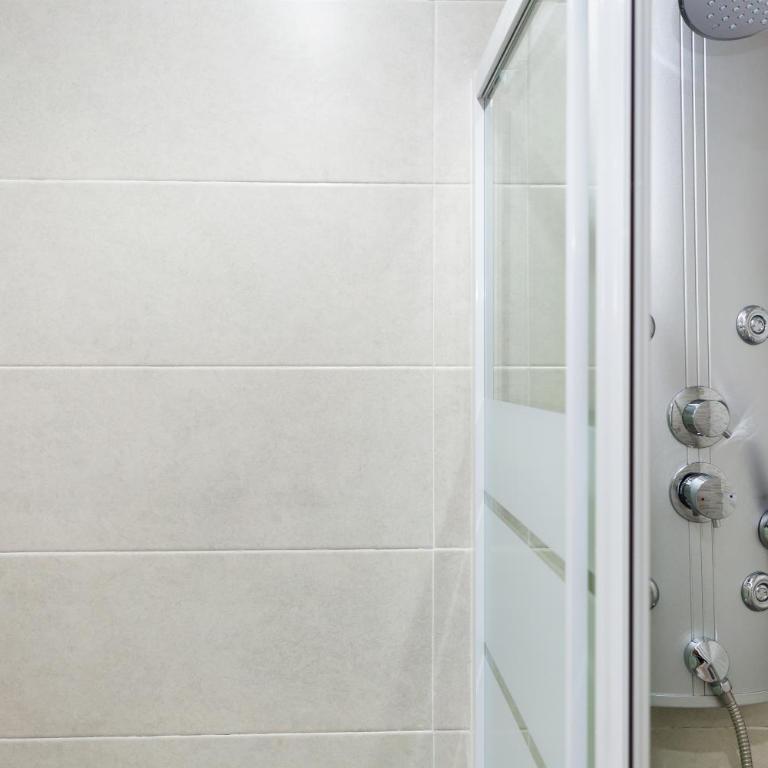 Geysotur Columbus Home - Apartamento de 1 dormitorio - 12