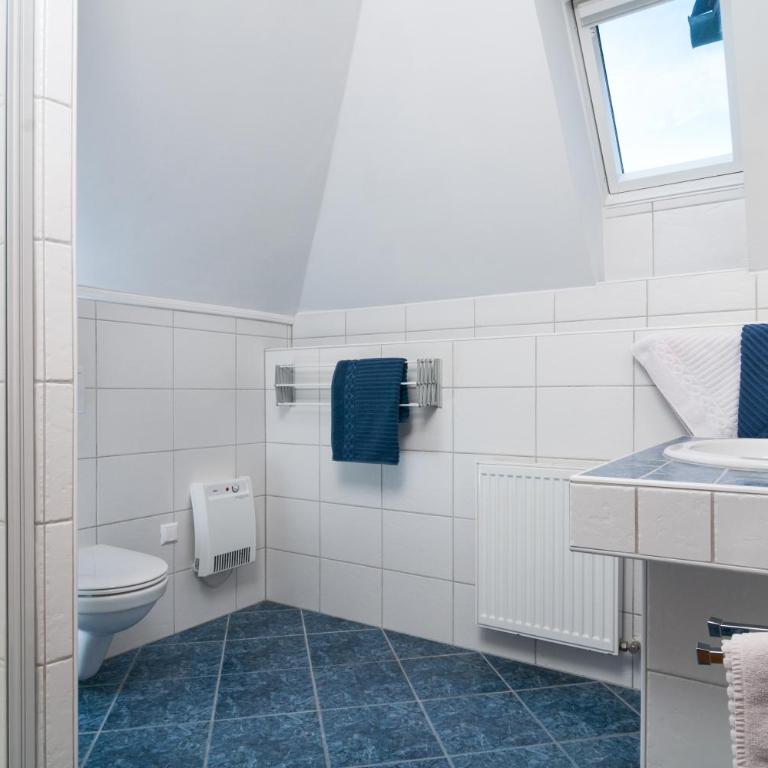 Appartements Schwarzvilla - Großes Apartment mit 1 Schlafzimmer und Balkon - 3