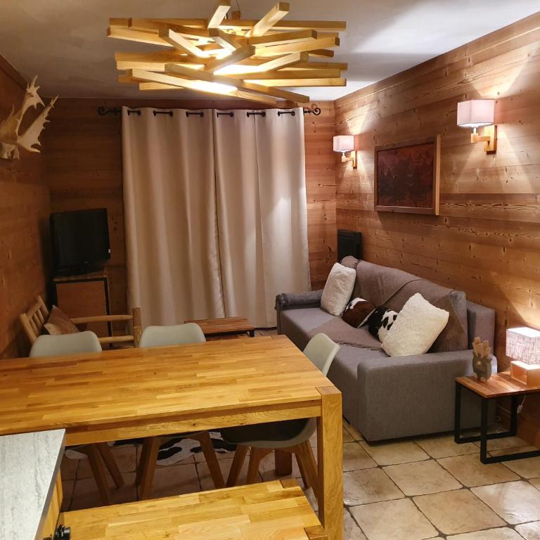 Appartement chaleureux 4-6 pers Chalet Chamois appt H2 - Appartement 2 Chambres - 5