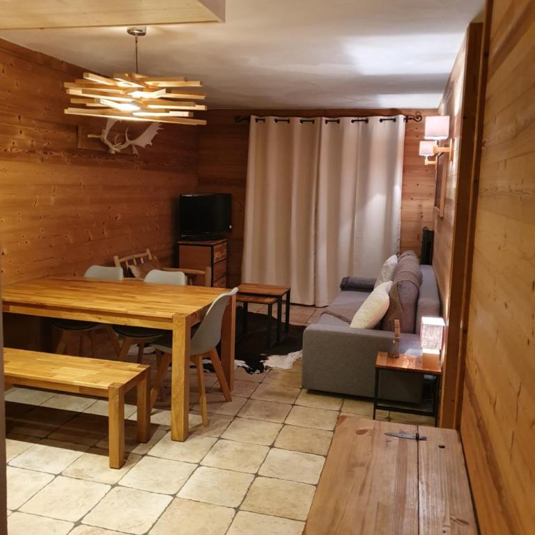 Appartement chaleureux 4-6 pers Chalet Chamois appt H2 - Appartement 2 Chambres - 12