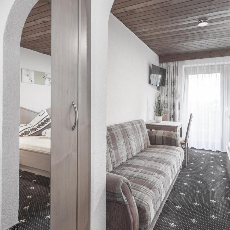 Gästeheim Schmiedhof - Doppelzimmer - 7
