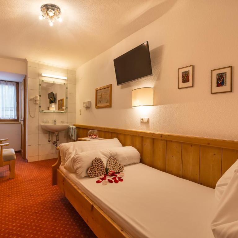 Hotel Ehrenreich - Einzelzimmer mit Bad - 1