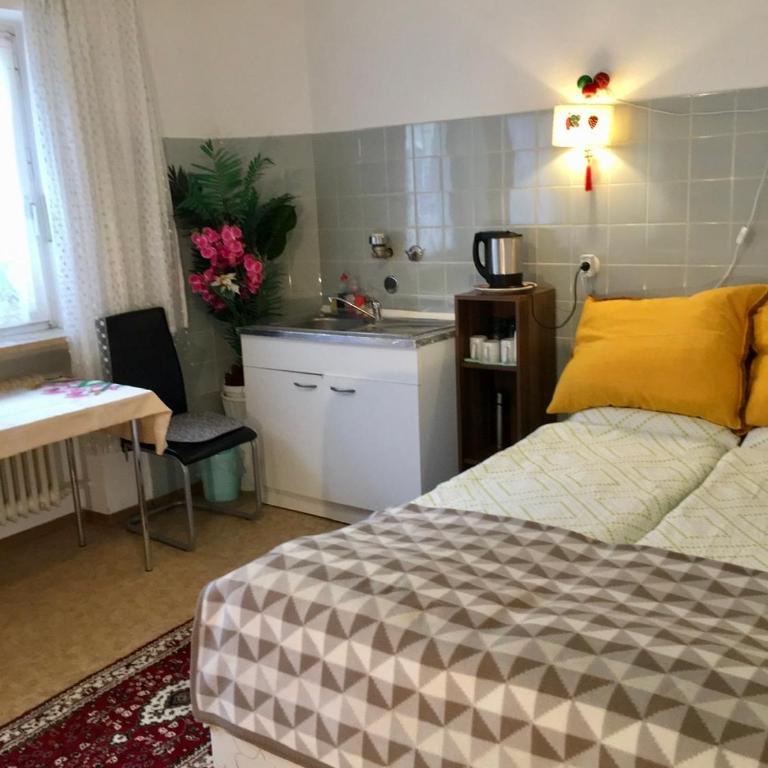 China-Ferienzimmer - Doppelzimmer mit Gemeinschaftsbad - 21