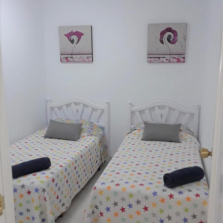 Unique Apartment - Two-Bedroom Apartment - 7