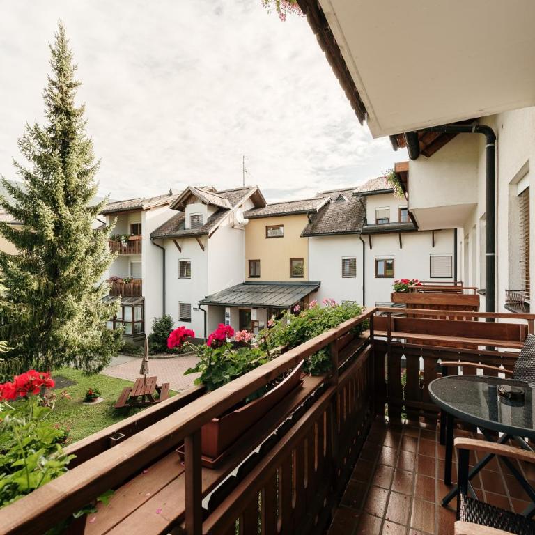 BookNassfeld - Apartment mit 3 Schlafzimmern (6 Erwachsene) - 12