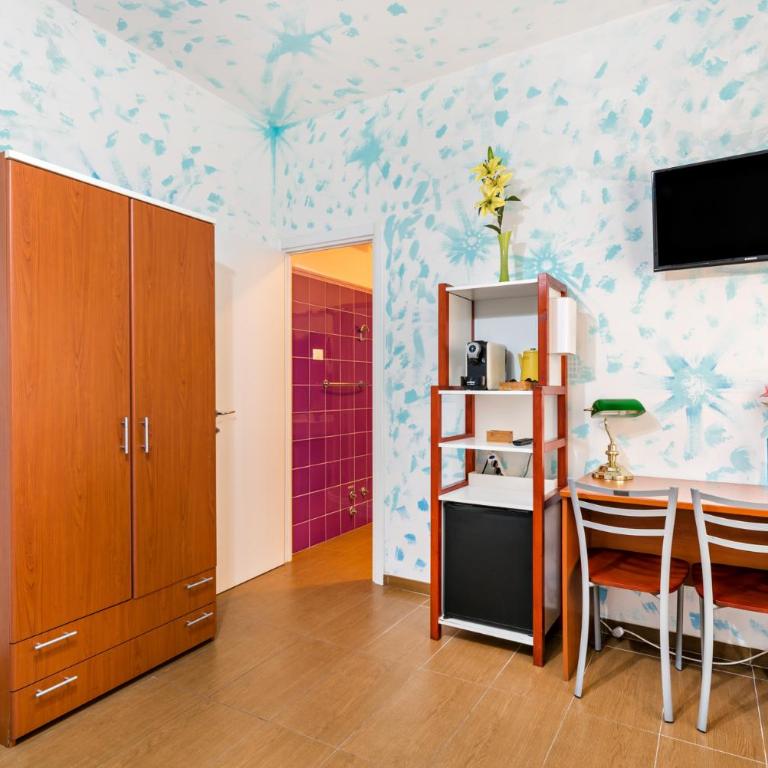 Lia Rooms 4 - Camera Tripla con Bagno Privato - 5