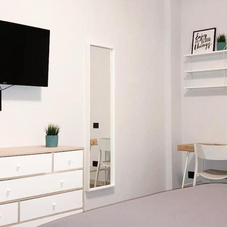 Bed&Coffee Napoli - Scarlatti - Appartamento con 2 Camere da Letto - 11