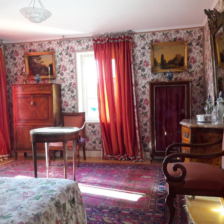 Maison d'hôtes des Perrières - Maison de Vacances - 28