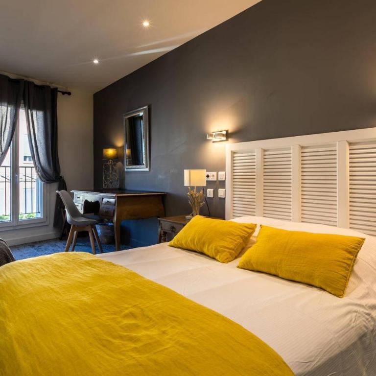 Hôtel Le Mistral - Chambre Triple - 1