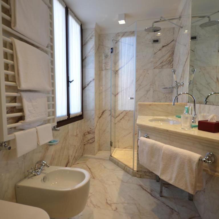 Hotel Nani Mocenigo Palace - Junior Suite - 2