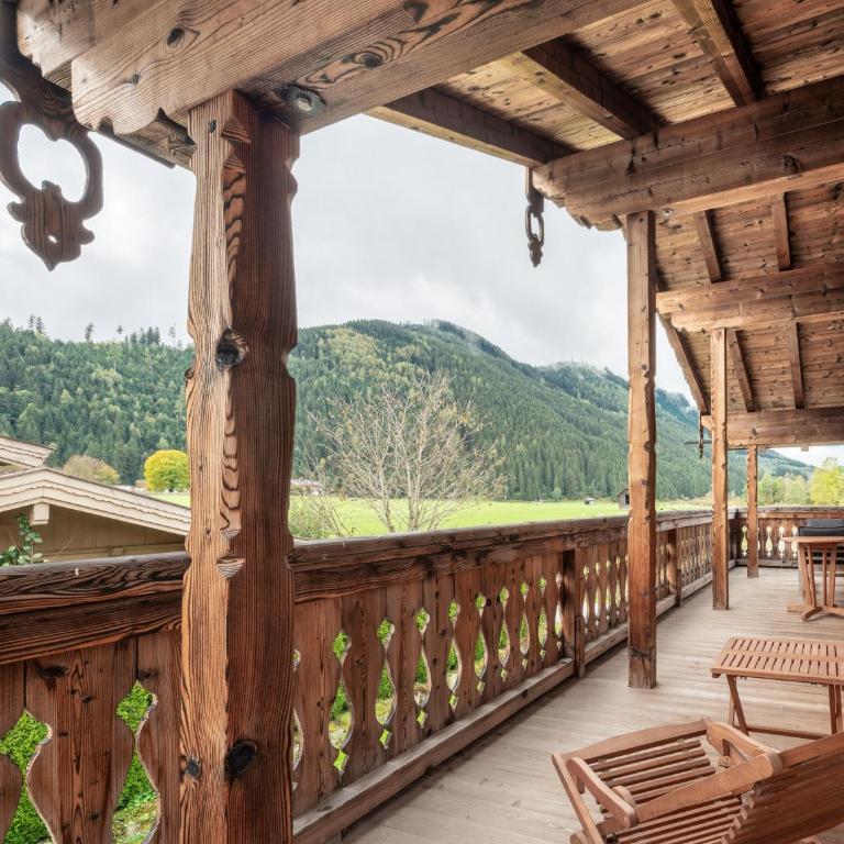 Alpin Residenzen Panoramabahn by Alpina-Holiday - Apartment Top 17 - 2