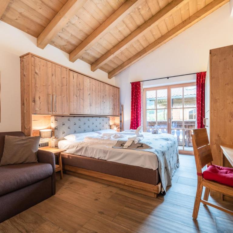 Alpin Residenzen Panoramabahn by Alpina-Holiday - Apartment Top 17 - 1