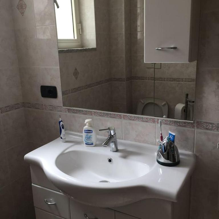 Casa di Willy - Appartamento con 2 Camere da Letto - 5