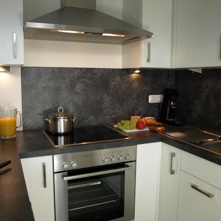Alpenflair Ferienwohnungen Whg 307 Edel-Weiß - Apartment mit Balkon - 11