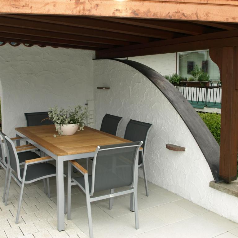 Alpenflair Ferienwohnungen Whg 307 Edel-Weiß - Apartment mit Terrasse - 11
