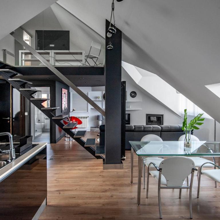 Oktheway Loft Maestranza - Apartamento de 1 dormitorio - 2