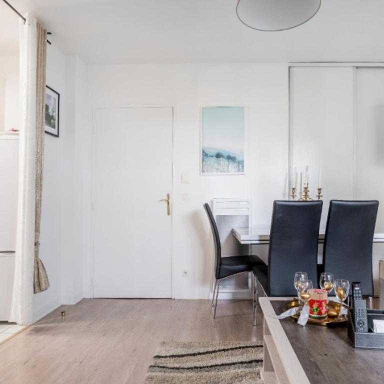 2P cosy et moderne, Accès Paris et Stade de France - Appartamento con 1 Camera da Letto - 4