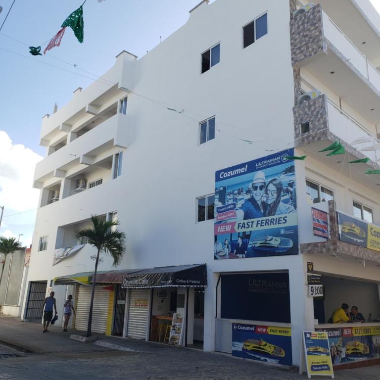 A una calle del ado 5ta avenida - Apartment with Balcony - 1