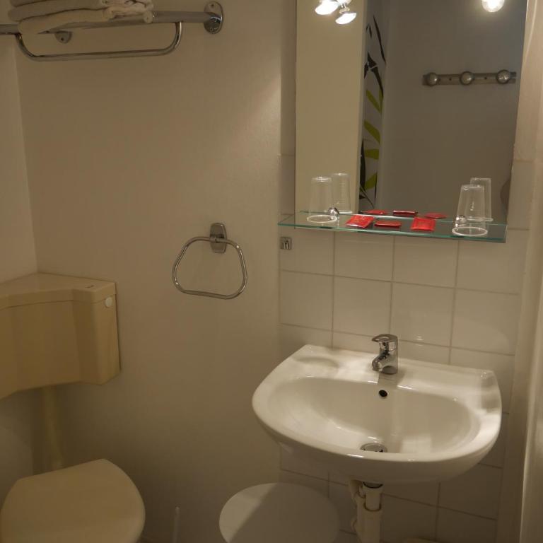Hotel le Pasteur - Chambre Double Supérieure - 2