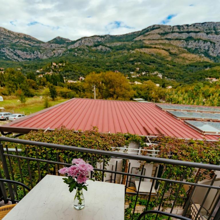 Hotel Savojo - Standard Double Room - 8