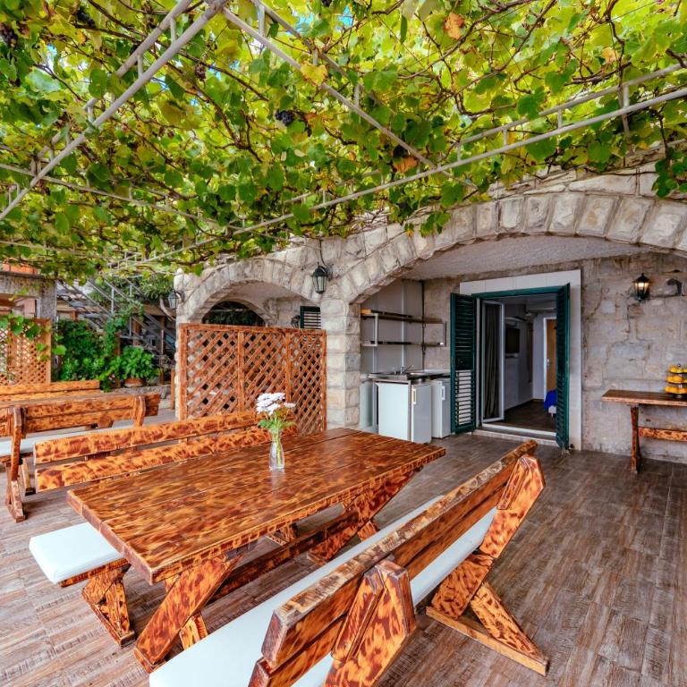 Hotel Savojo - Studio with Terrace and Sea View - 6