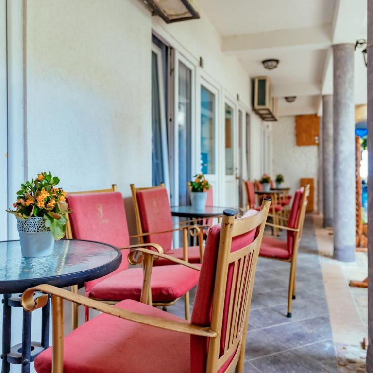 Hotel Savojo - Ground Floor Double Room - 12