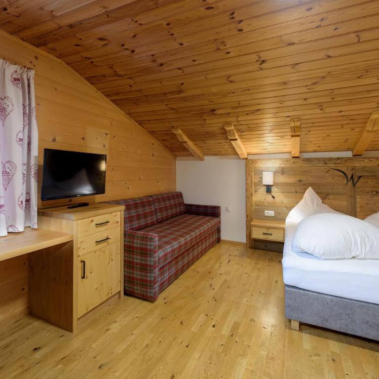 Walchauhof - Doppelzimmer mit Zustellbett - 14