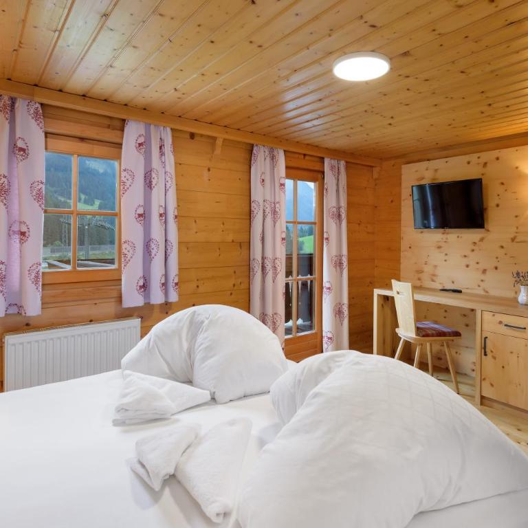 Walchauhof - Doppelzimmer mit Zustellbett - 13