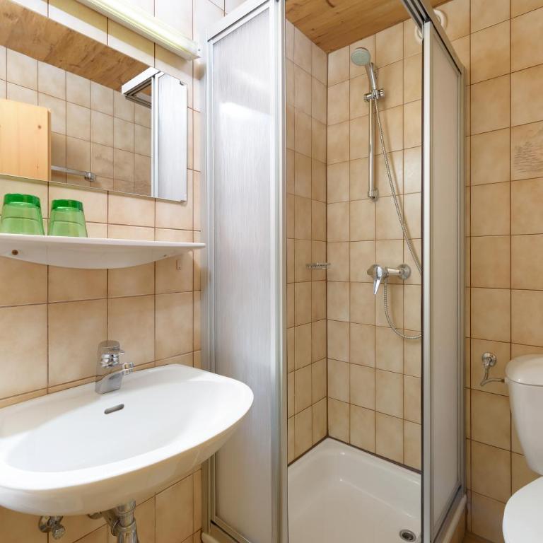 Walchauhof - Dreibettzimmer - 12