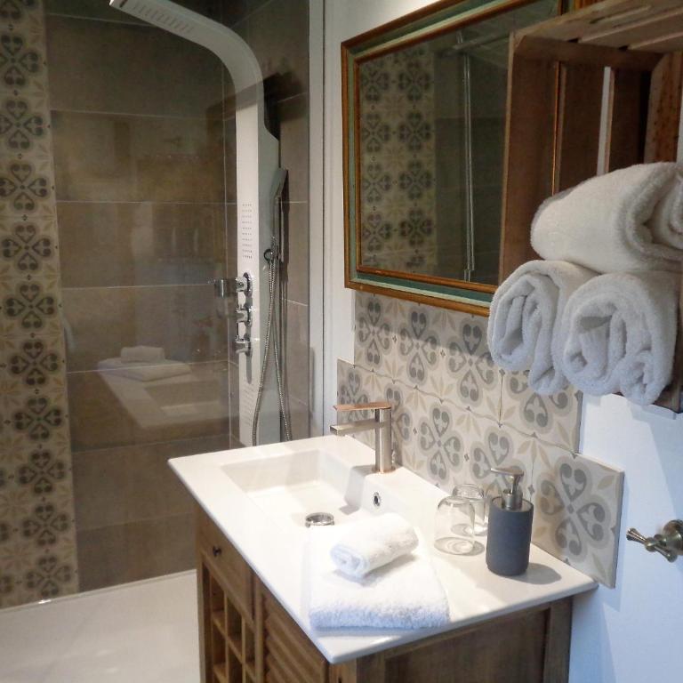 Mas Fandelou Adult Only - Chambre Double - Vue sur Piscine - 1er Étage - 5