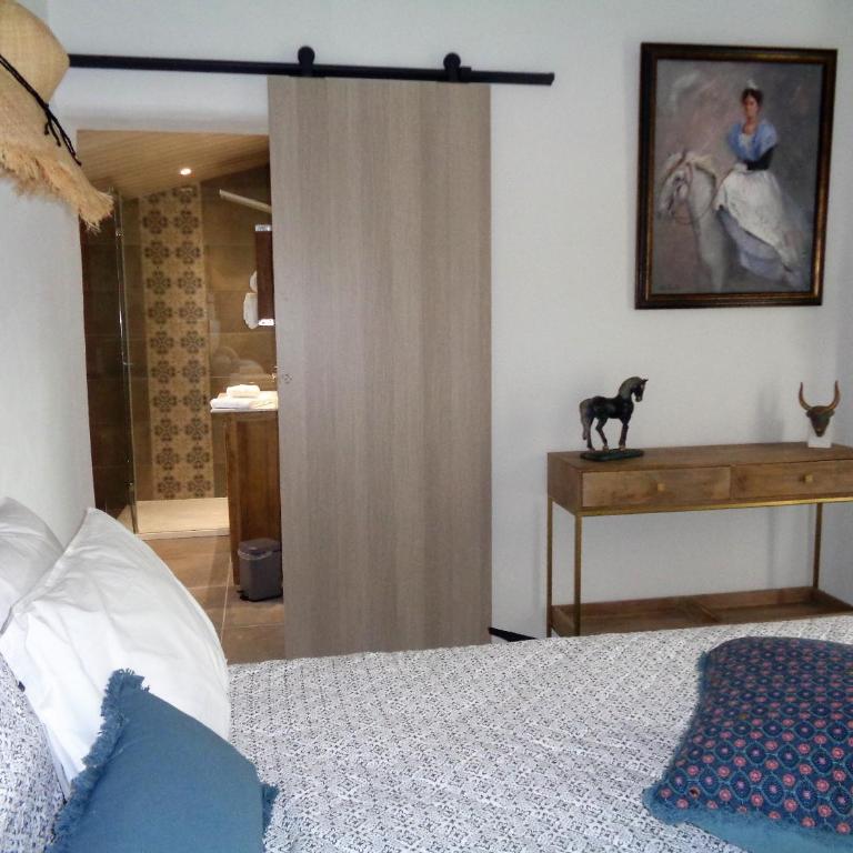 Mas Fandelou Adult Only - Chambre Double - Vue sur Piscine - 1er Étage - 3