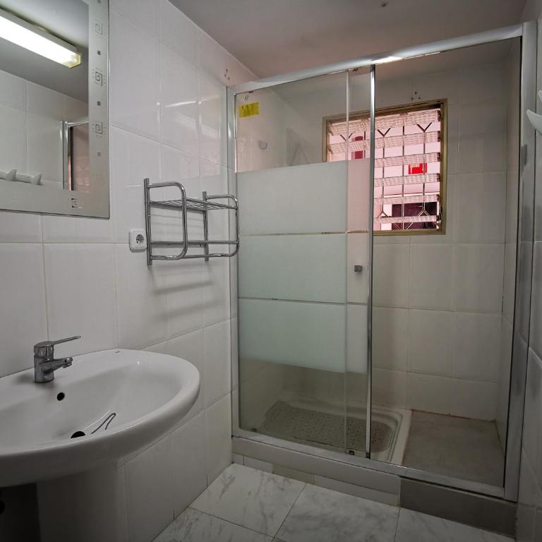 Gestión Inmobiliaria Carmona Rent - Studio with Sea View - 8