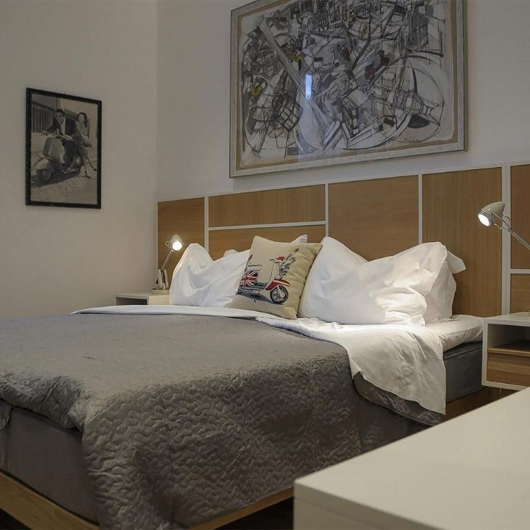 Roma Vespahouse - Camera Matrimoniale con Bagno Privato - 17