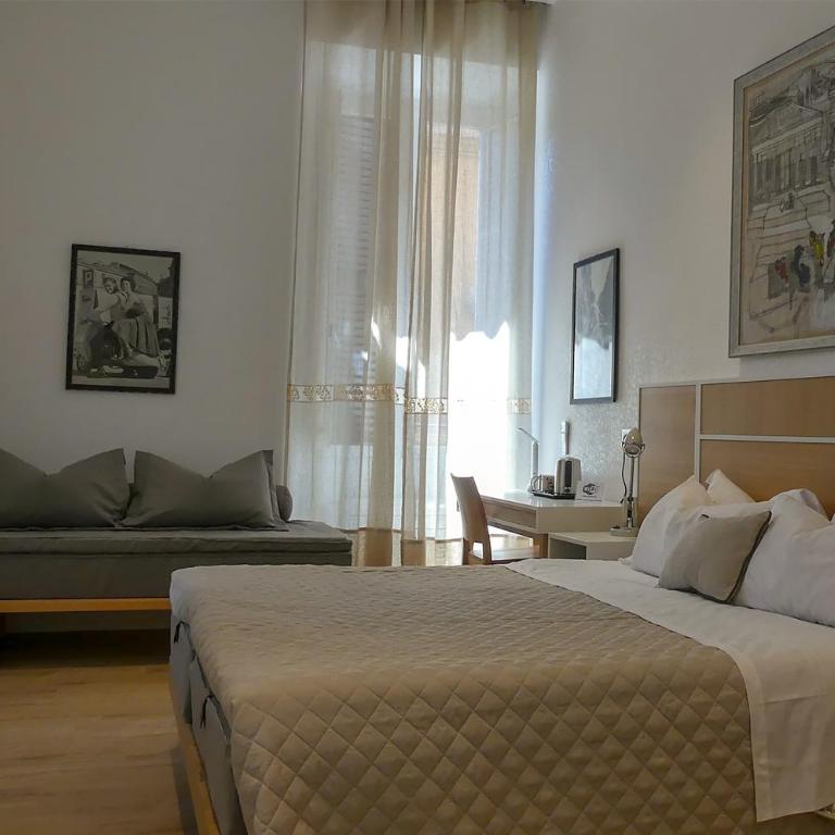 Roma Vespahouse - Camera Tripla con Bagno Privato - 11