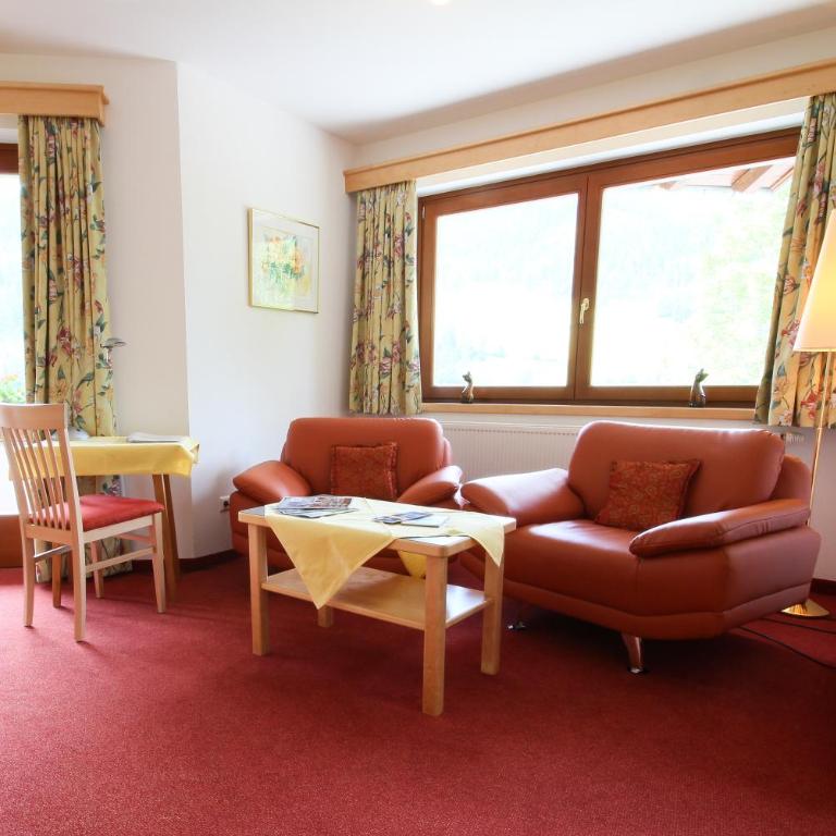Hotel Haus Sonnblick - Suite mit Balkon - 4