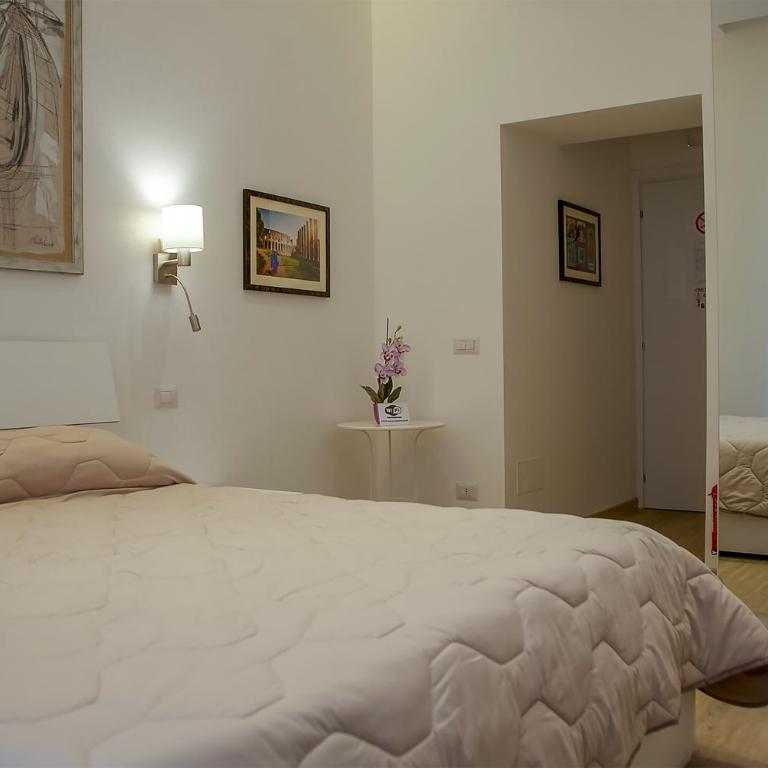 Roma Vespahouse - Camera Matrimoniale con Bagno Privato - 9