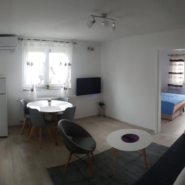 Apartman KIWI in a quite central area - Apartman sa 1 Spavaćom Sobom - 18