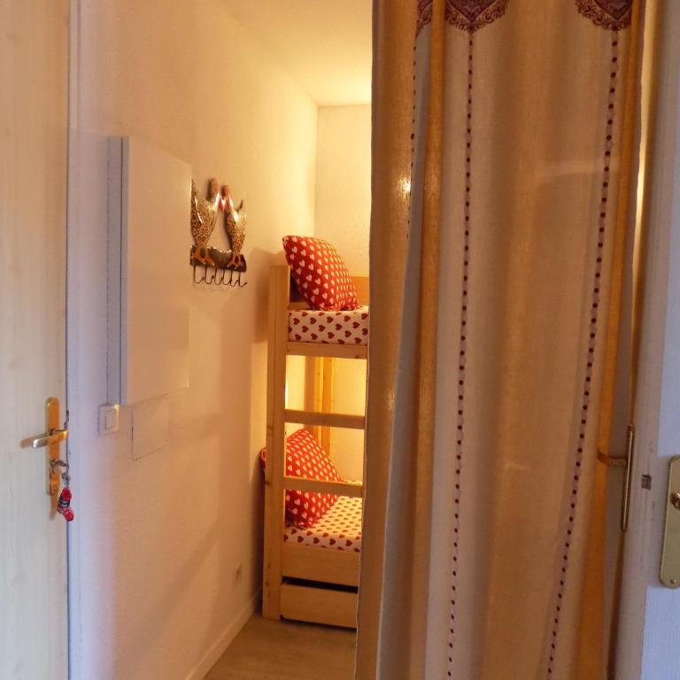 Appart 4 p pied des pistes Risoul 1850 - Appartement avec Vue sur la Montagne - 12