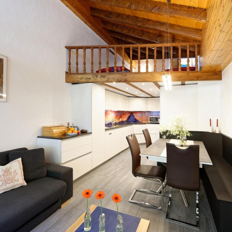 Appartement au centre de Zermatt (4-8 personnes) - Apartment mit 2 Schlafzimmern - 1