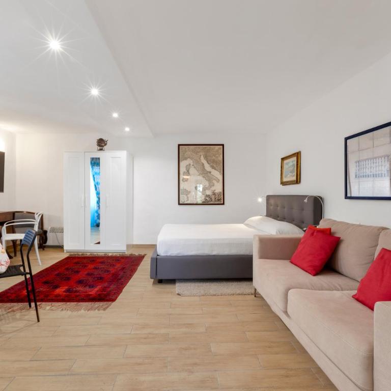 Gaiano Apt - Studio with Balcony - 1