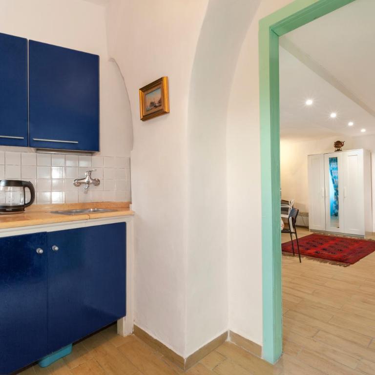 Gaiano Apt - Studio with Balcony - 5