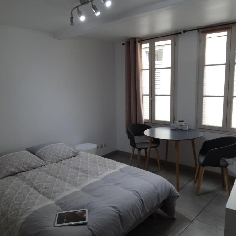 Charmant studio au coeur de St Leu hyper centre - Studio-Apartment - 4
