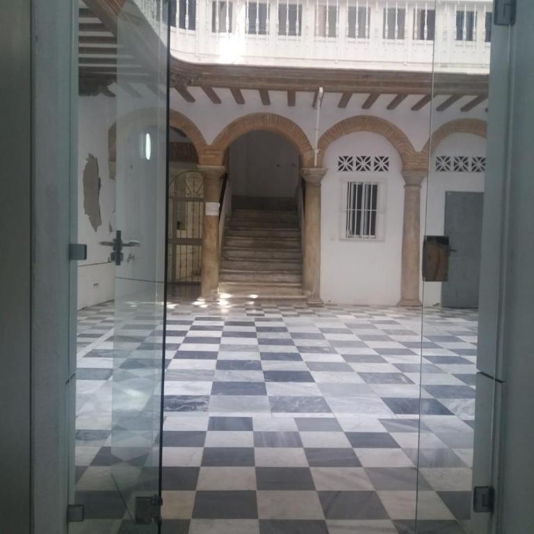 Ático en el centro con terraza - Apartamento de 1 dormitorio - 13